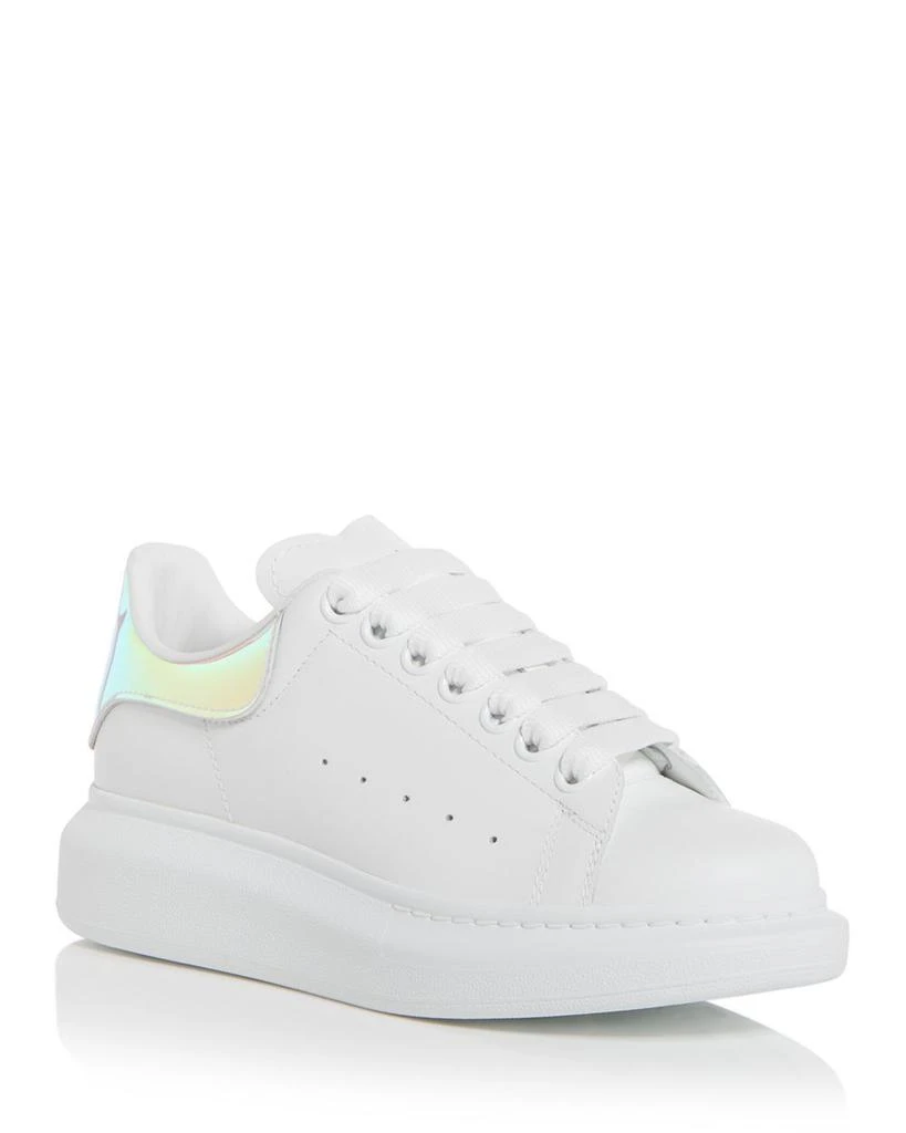 商品Alexander McQueen|Women's Oversized Low Top Sneakers,价格¥4403,第1张图片