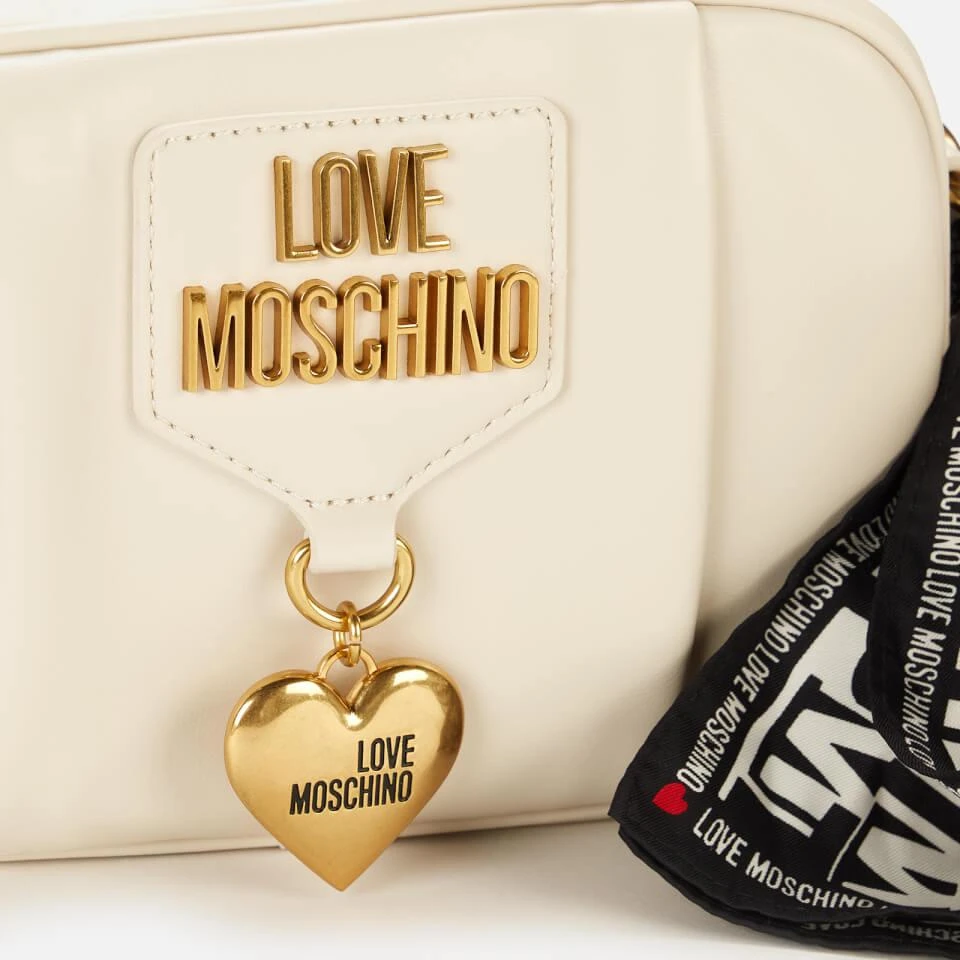 商品Love Moschino|Love Moschino Women's Camera Bag - Ivory,价格¥680,第4张图片详细描述