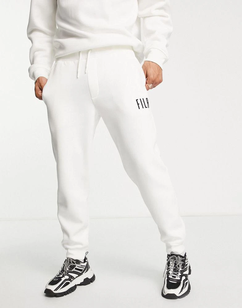 商品Fila|Fila heritage jogger in off white,价格¥231,第3张图片详细描述