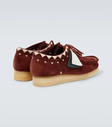 Wallabee embroidered suede boots 商品