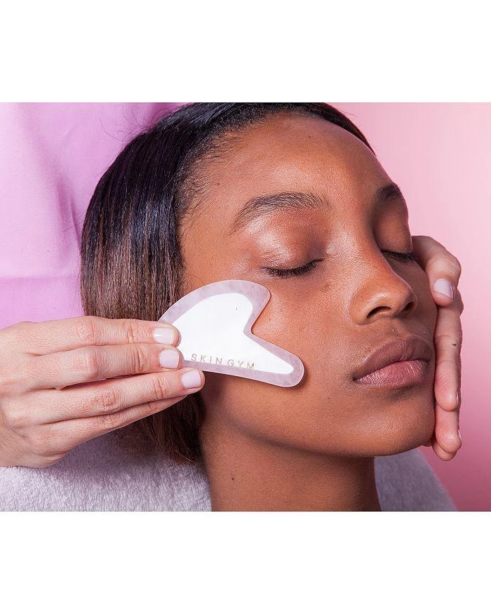 商品Skin Gym|Rose Quartz Crystal Sculpty Heart Gua Sha Tool,价格¥237,第2张图片详细描述