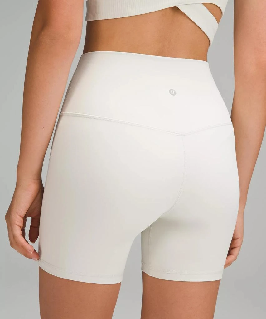 lululemon Align™ High-Rise Short 6" 商品