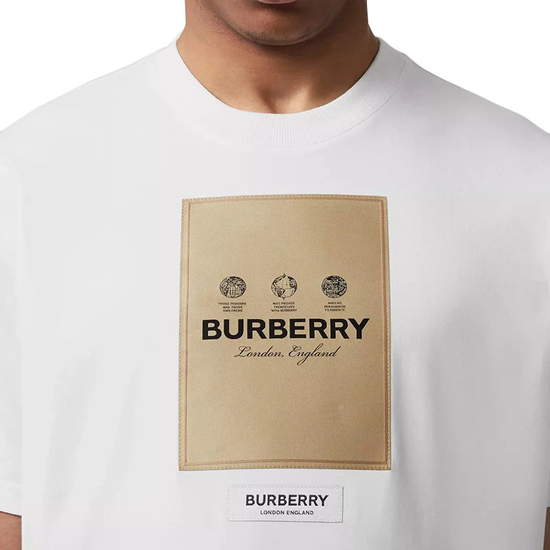 商品Burberry|【预售3-7天】BURBERRY/博柏利 22年秋冬新款 男士白色纯棉标签贴花短袖T恤衫80575291,价格¥2247,第6张图片详细描述