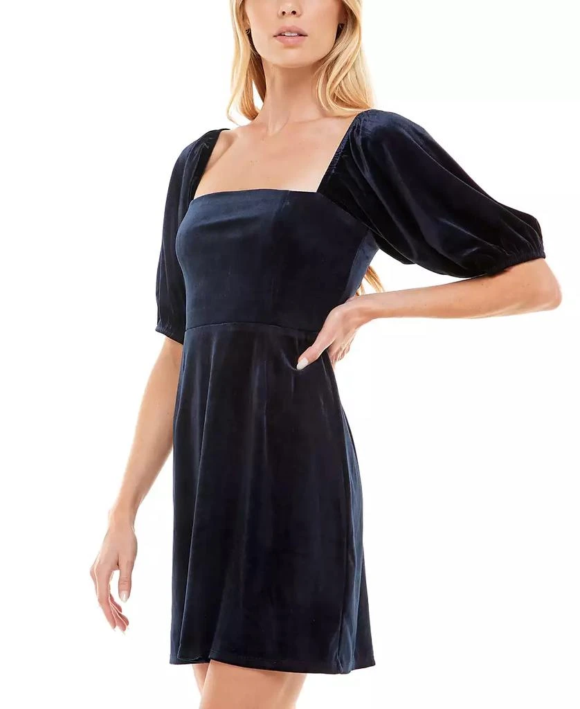 商品Speechless|Juniors' Square-Neck Velvet Dress,价格¥367,第3张图片详细描述