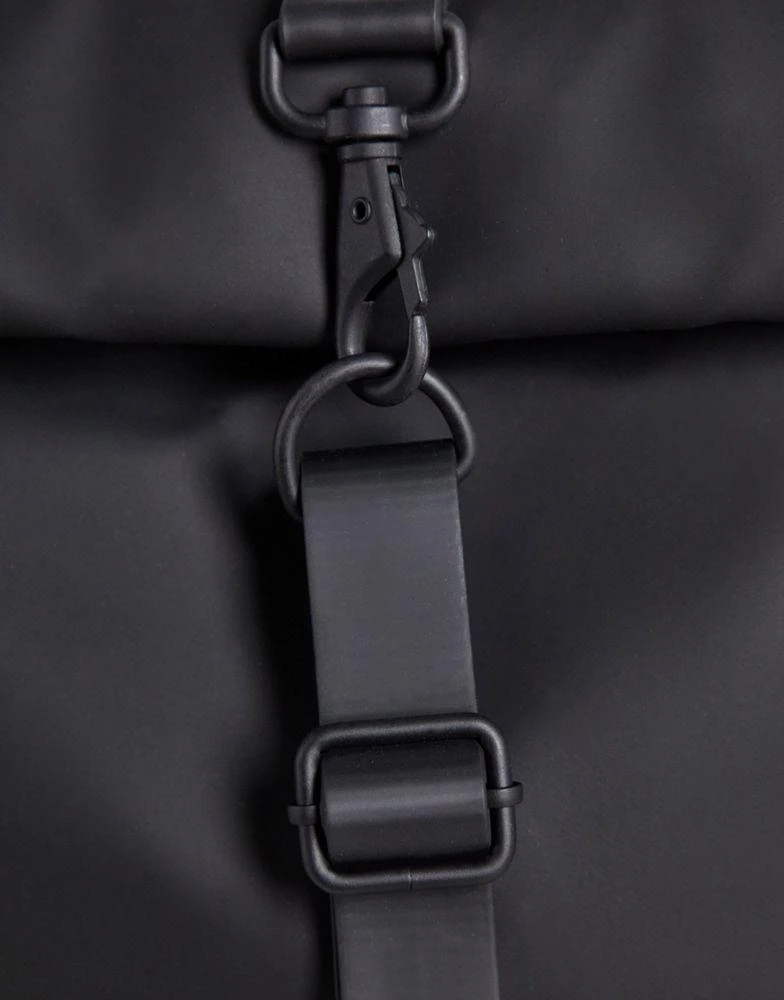 商品RAINS|Rains 13160 unisex waterproof roll top backpack in black,价格¥933,第2张图片详细描述