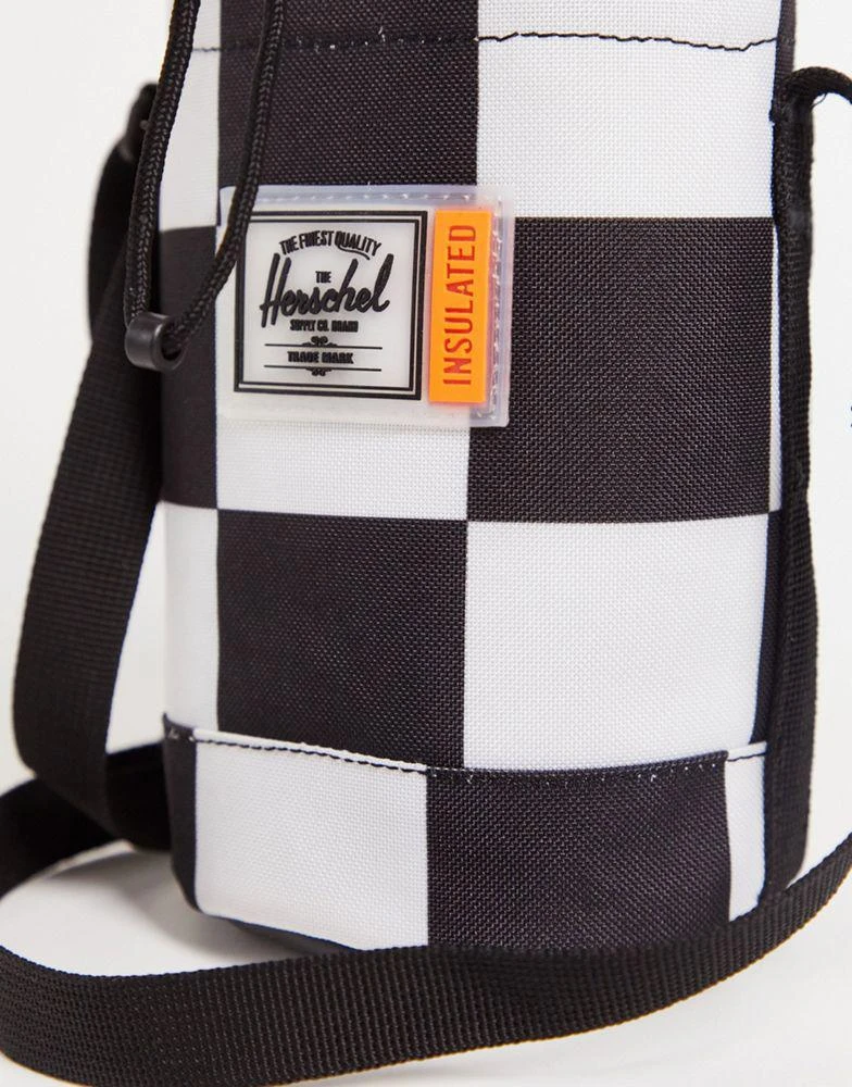 商品Herschel Supply|Herschel Supply Co. bottle bag in black and white checkerboard,价格¥228,第4张图片详细描述