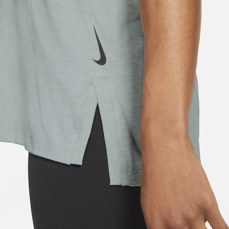 商品NIKE|Nike Yoga Dri-FIT Short Sleeve Top - Men's,价格¥373,第5张图片详细描述