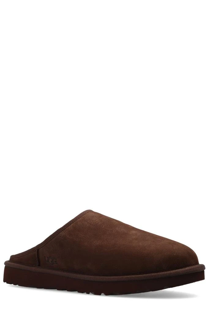商品UGG|UGG Round Toe Slip-On Slippers,价格¥823,第2张图片详细描述