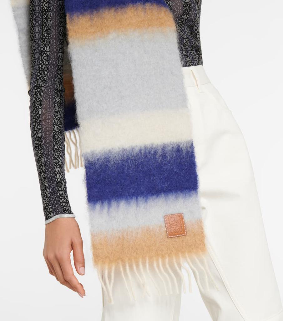 Striped mohair and wool scarf商品第3张图片规格展示