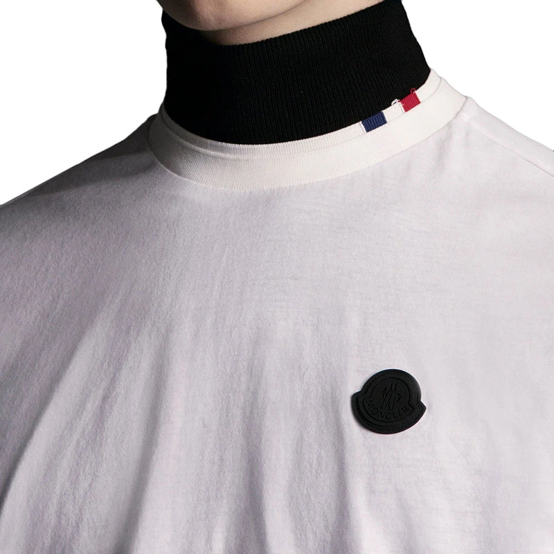 商品Moncler|【预售3-7天】Moncler/蒙克莱 男士光学白色纯棉徽标贴片短袖T恤H20918C00027829H8001,价格¥2242,第5张图片详细描述