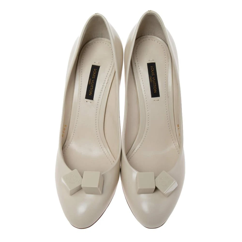 商品[二手商品] Louis Vuitton|Louis Vuitton Cream Leather Dice  Pumps Size 36.5,价格¥2290,第3张图片详细描述
