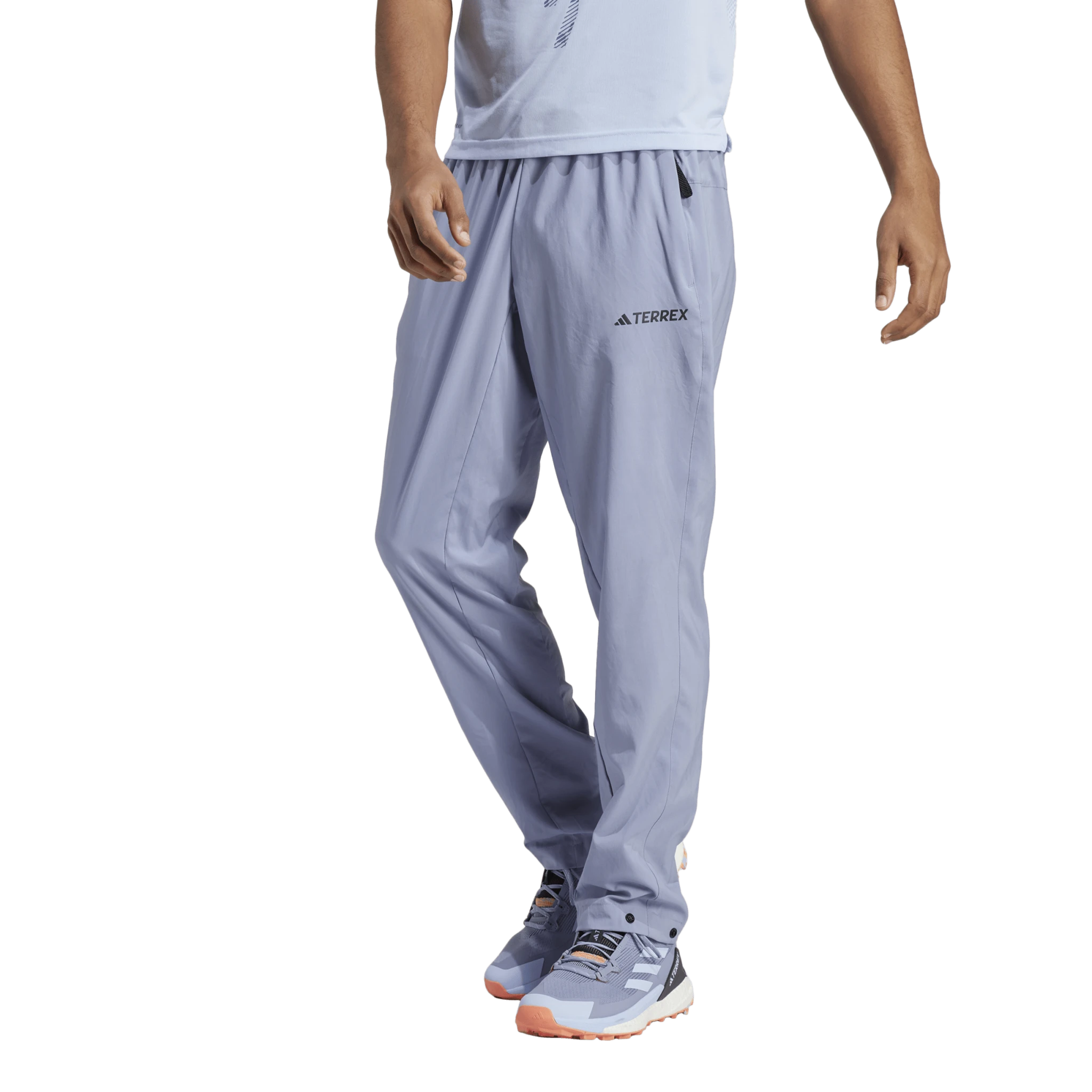 商品【商品预售7天】 Adidas|Adidas 男士软壳裤 12121701STYLE 紫色,价格¥2356 描述