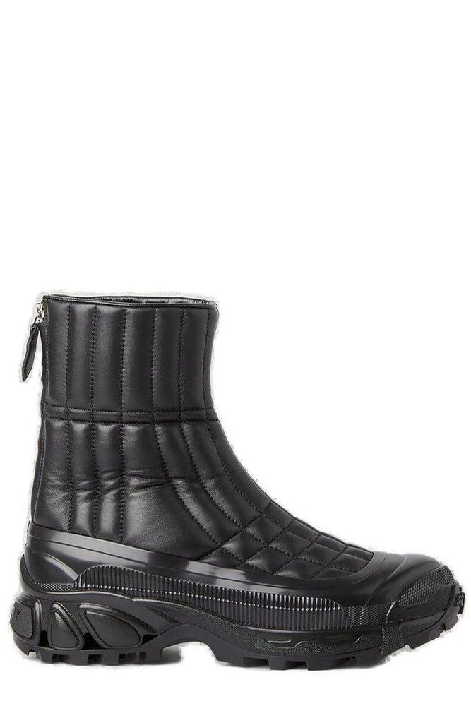 商品Burberry|Burberry Quilted Boots,价格¥4170,第1张图片