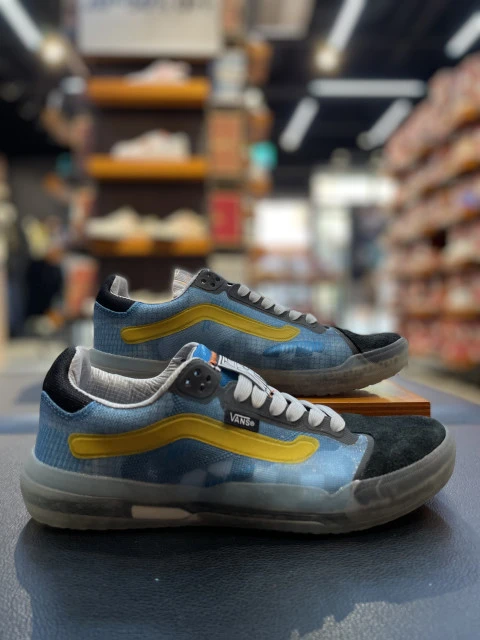 商品Vans|【韩国直邮|包邮包税】万斯 Evdnt Rw Ultimatewaffle # Checkerboard #男女通用鞋 # navy/blue (VN0A5DY58Y8),价格¥371,第1张图片