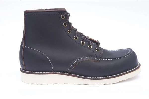 商品Red Wing|Red Wing 6 Moc Toe Boot - Black 08849,价格¥1907,第1张图片