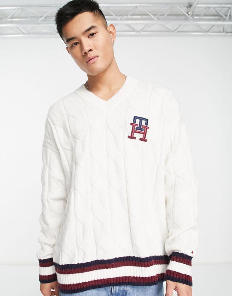 Tommy Hilfiger monogram cable knit cricket jumper in cream商品第1张图片规格展示