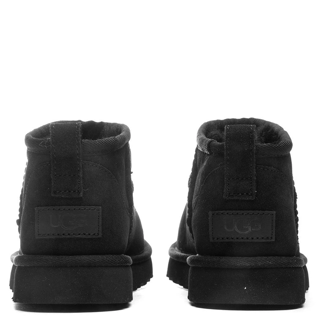 商品UGG|Women's Classic Ultra Mini Boot - Black,价格¥1139,第4张图片详细描述