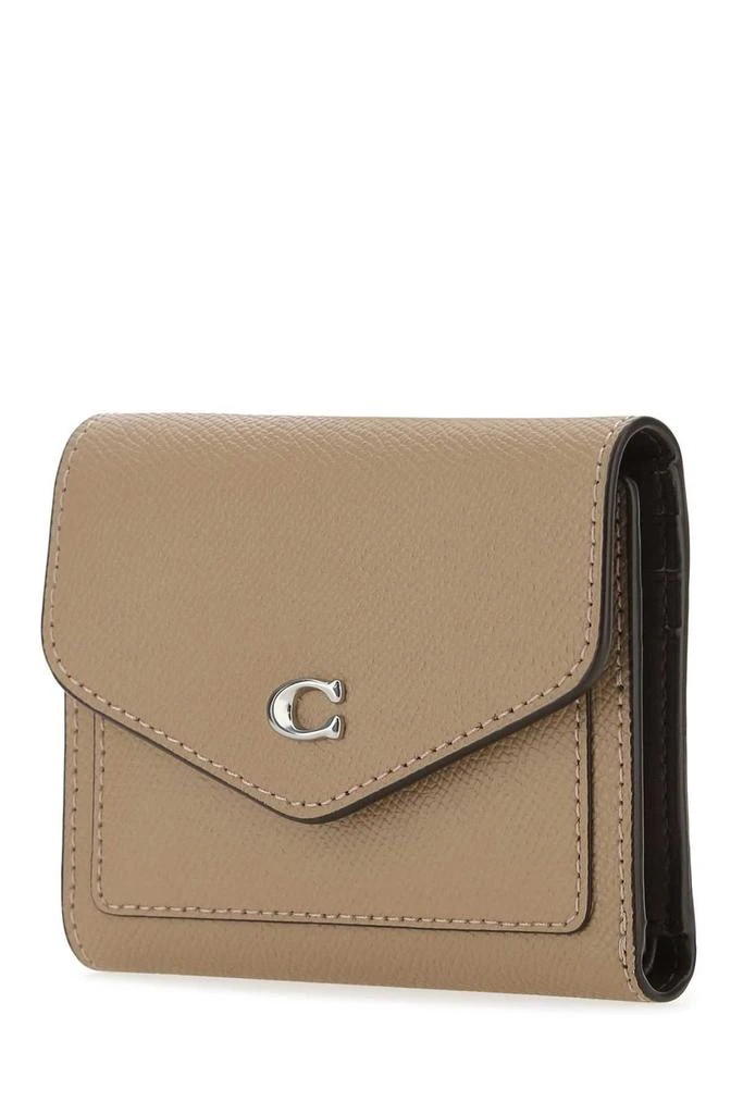 商品Coach|Coach Wyn Logo Plaque Small Wallet,价格¥839,第3张图片详细描述