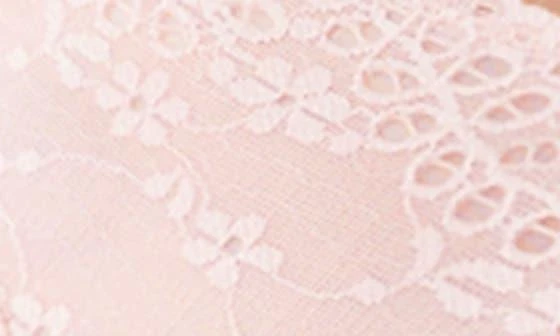 商品Wacoal|Inspired Eyelet Bralette,价格¥41,第5张图片详细描述