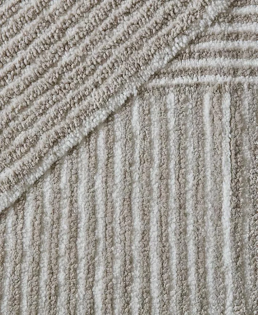 Luna Stripe Skid-Resistant Bath Rug 商品