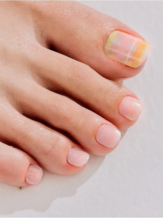 商品UUUUU.|Feeling Good Gel Pedicure,价格¥204,第3张图片详细描述