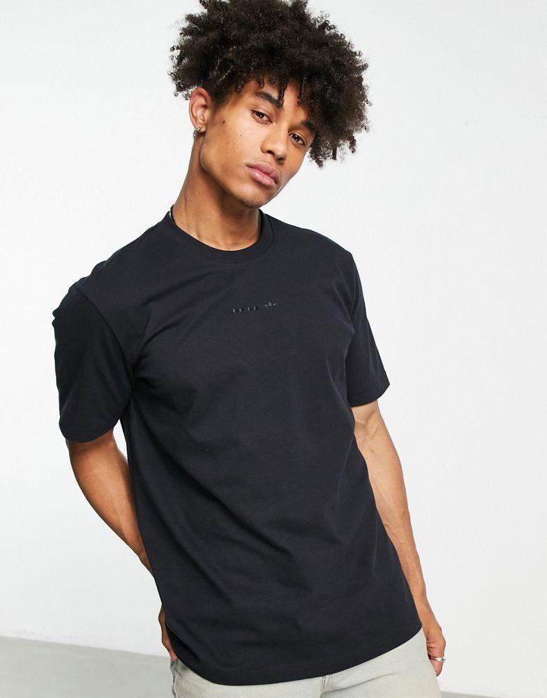 adidas Originals Reveal essentials t-shirt in black商品第1张图片规格展示