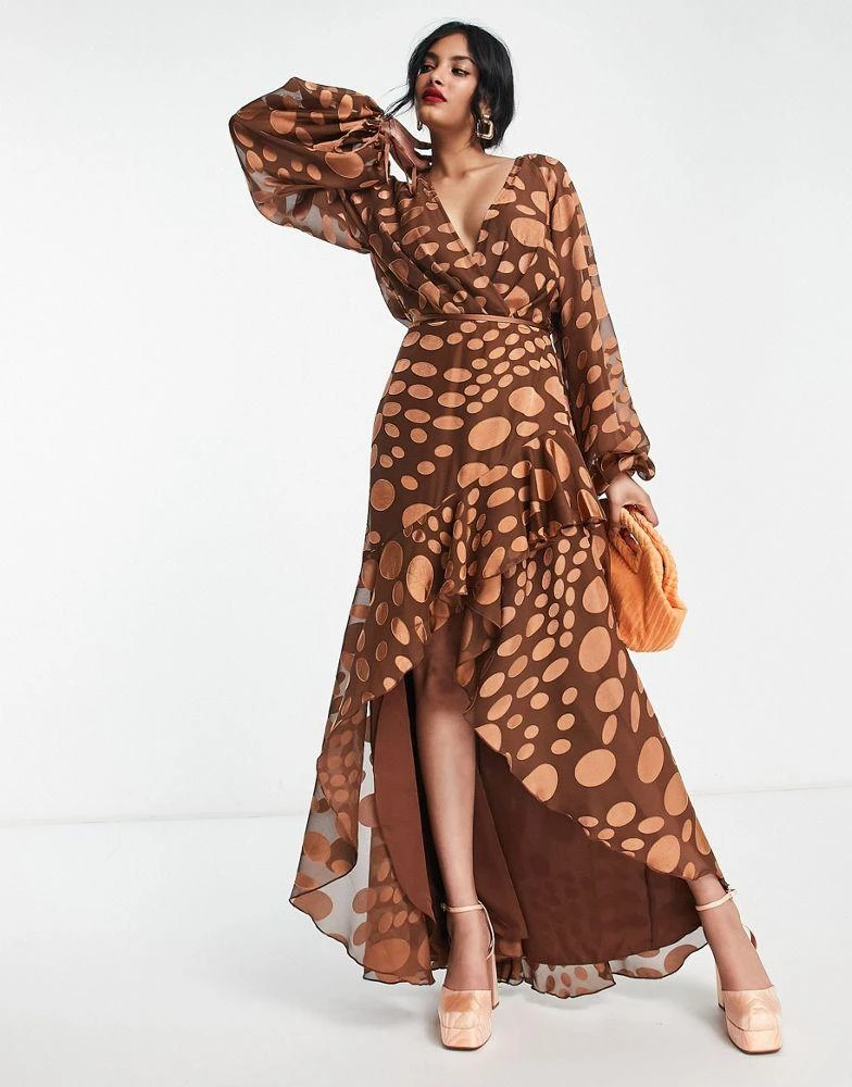 商品ASOS|ASOS DESIGN satin jacquard warped spot wrap maxi dress with tie waist,价格¥383,第1张图片