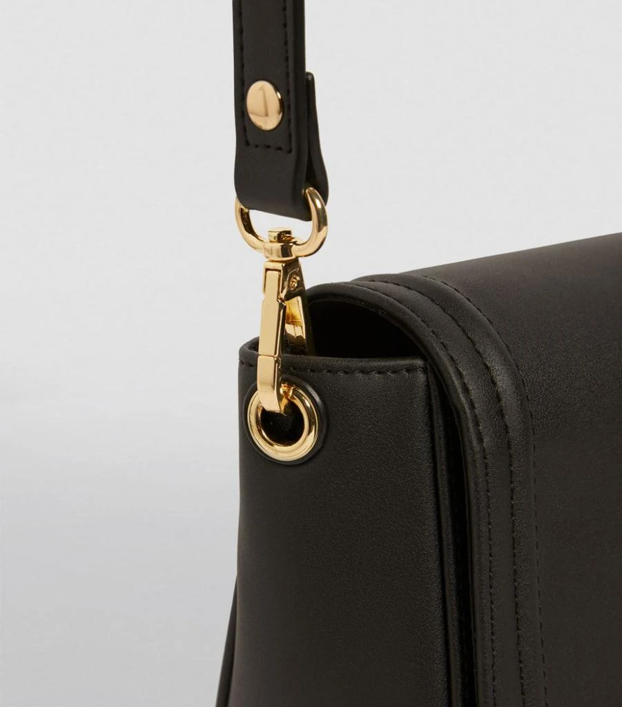 Finchley Black Cross-Body Bag 商品