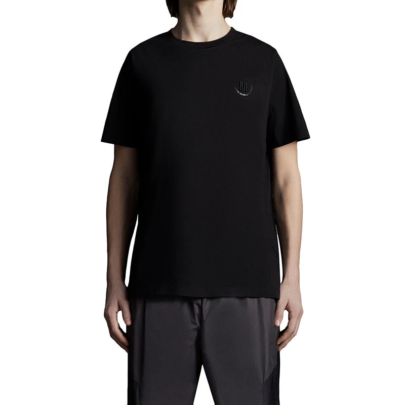 商品Moncler|【预售3-7天】Moncler/蒙克莱 22年秋冬新款 男士黑色纯棉背部饰印纹短袖T恤H10918C00026829H8999,价格¥20875,第1张图片