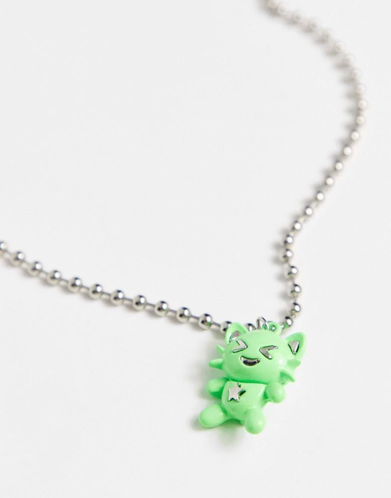 商品ASOS|ASOS DESIGN necklace with Pickles anime character pendant in green,价格¥109,第3张图片详细描述