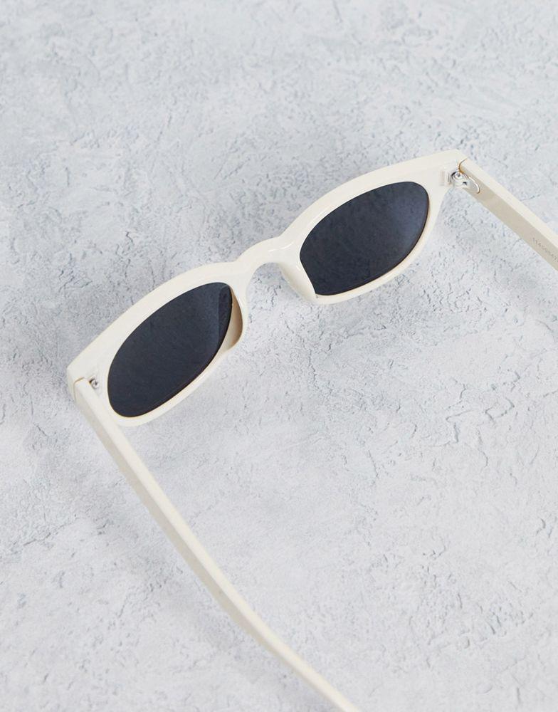 ASOS DESIGN round sunglasses with smoke lens in ecru - BEIGE商品第4张图片规格展示