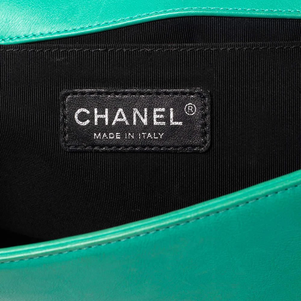 Chanel Green Quilted Leather Medium Boy Flap Bag 商品