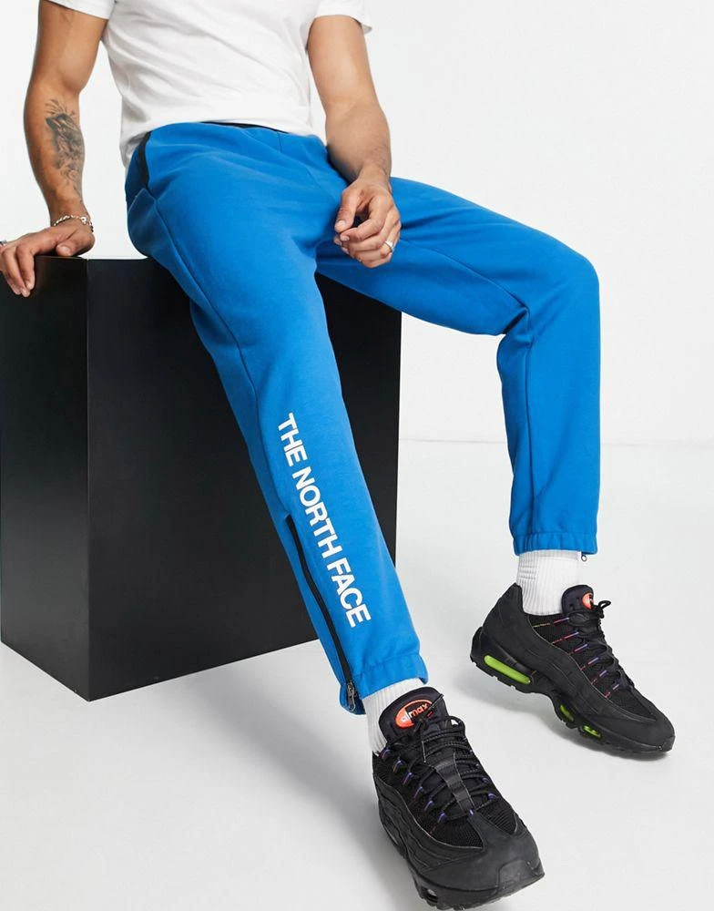 商品The North Face|The North Face Tech joggers in blue,价格¥454,第4张图片详细描述