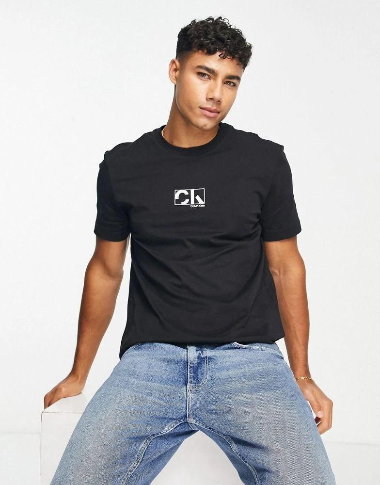 商品Calvin Klein|Calvin Klein graphic box logo t-shirt in black,价格¥443,第1张图片