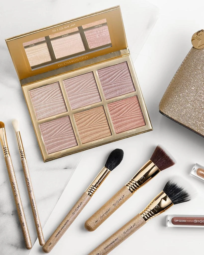 商品Sigma Beauty|Glowkissed Highlight Palette,价格¥383,第5张图片详细描述
