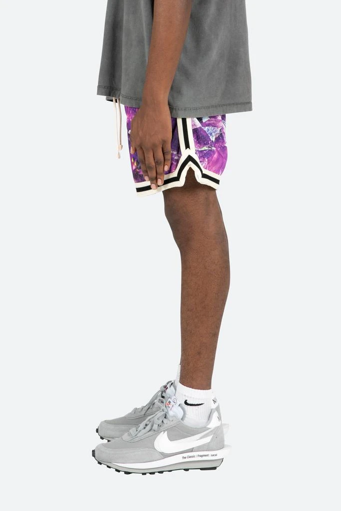 商品MNML|Crystal Basketball Shorts - Purple,价格¥269,第4张图片详细描述
