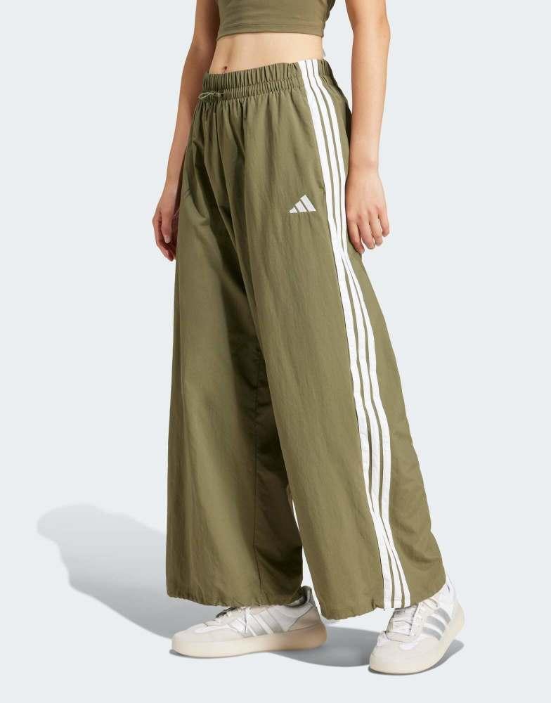 【adidas】ESSENTIALS RIPSTOP PARACHUTE PANTS パンツ Cargo pants adidas Performance Essentials Ripstop Parachute