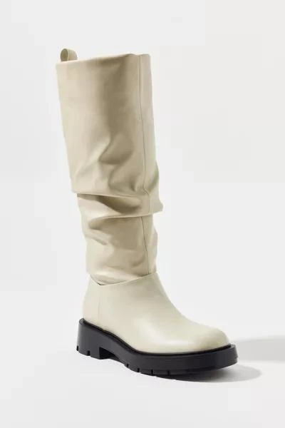 Charles & Keith Slouchy Tall Boot 商品