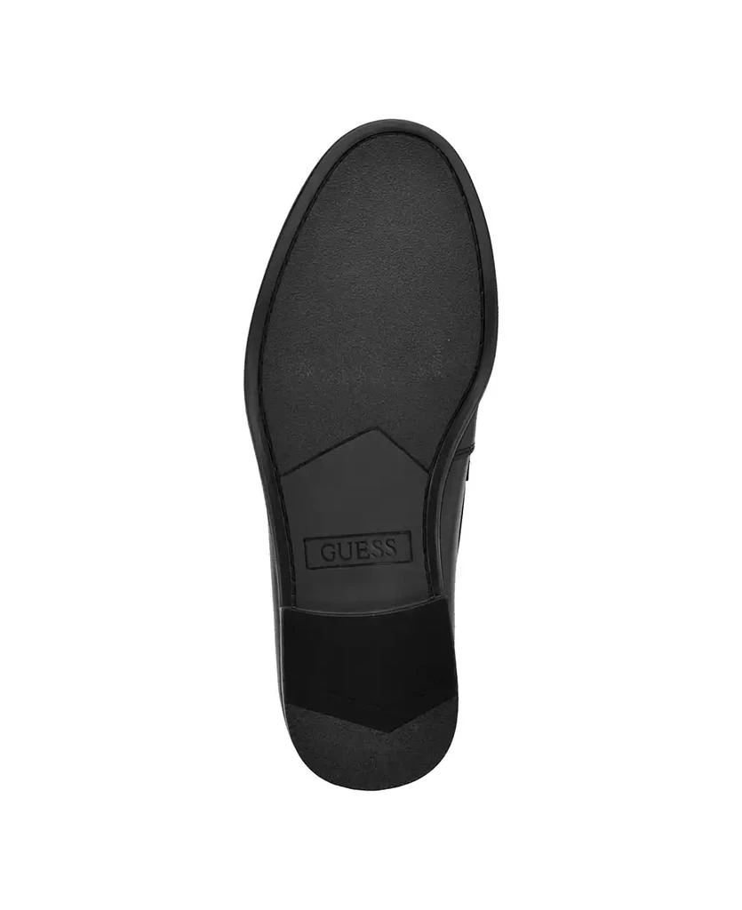 商品GUESS|Men's Colorez Branded Moc Toe Slip On Loafers,价格¥376,第4张图片详细描述