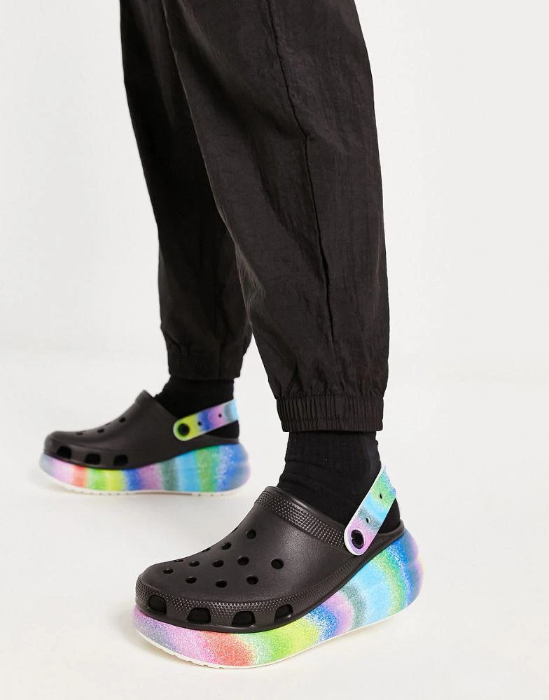 商品Crocs|Crocs classic crush clogs in spray dye,价格¥456,第1张图片