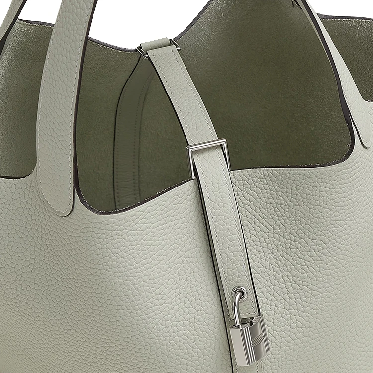 商品[国内直发] Hermes|爱马仕 Picotin Lock 22 菜篮子 Clemence小公牛皮 银扣 水桶包手提包 22 女款 0W Gris Neve 冰晶灰,价格¥37549,第5张图片详细描述