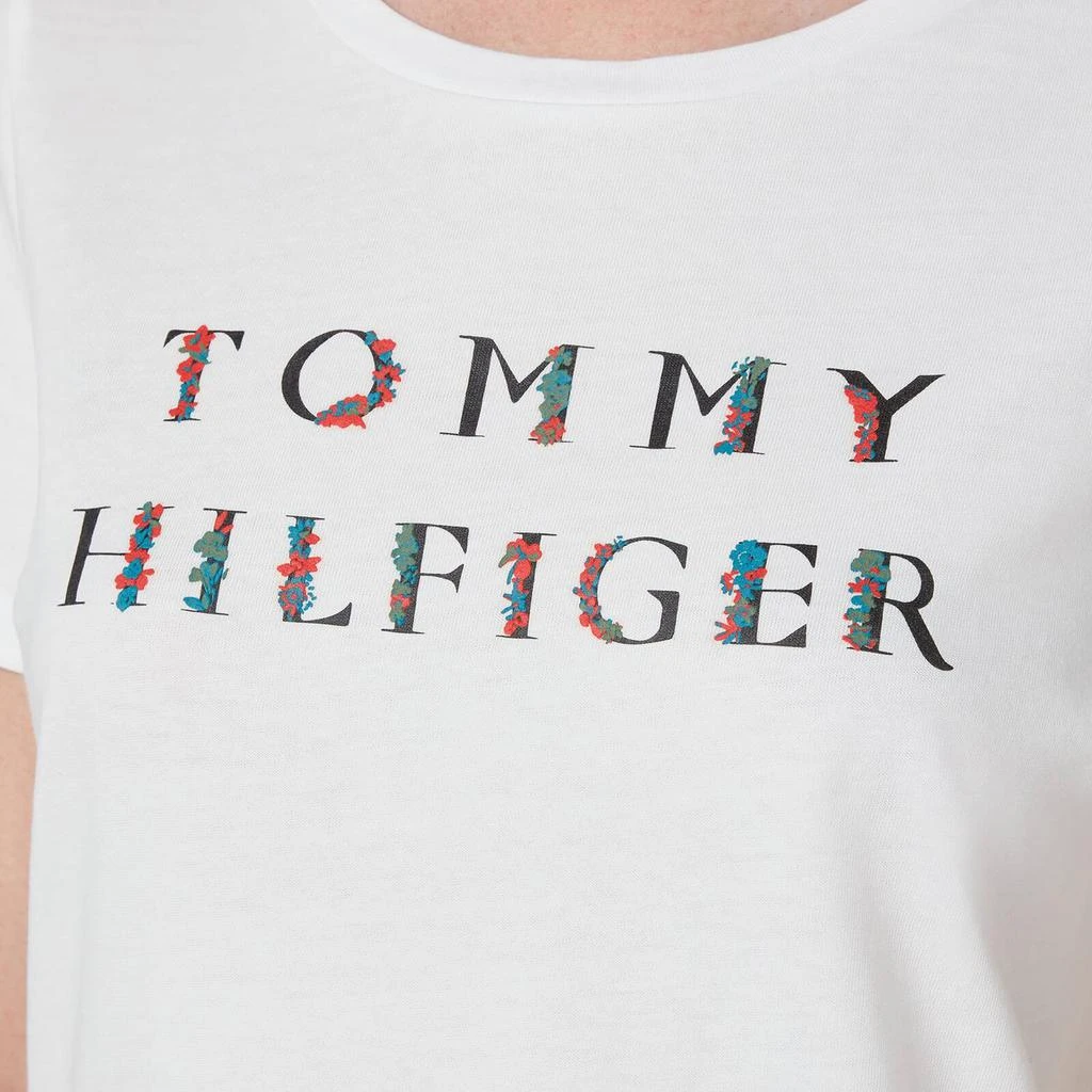 商品Tommy Hilfiger|Tommy Hilfiger Women's Crv Floral T-Shirt - White,价格¥163,第4张图片详细描述