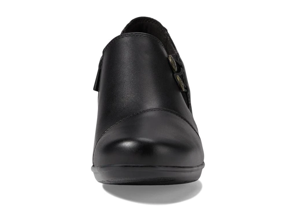 商品Clarks|Emslie Warren,价格¥462,第2张图片详细描述
