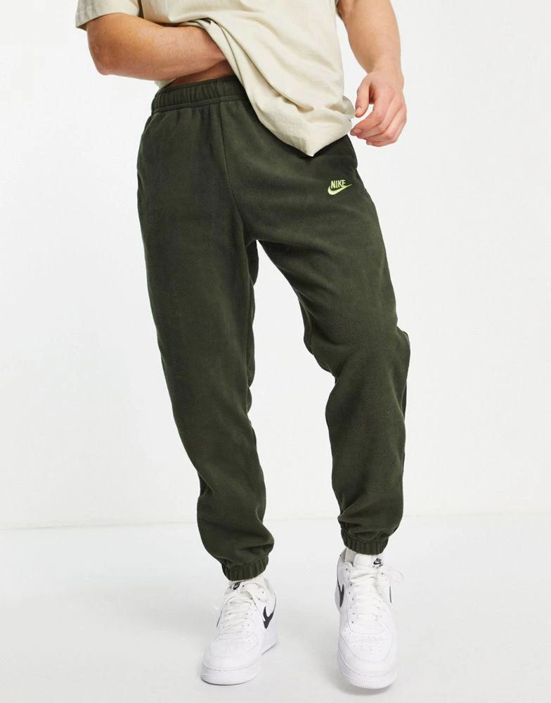 商品NIKE|Nike Sportswear Sport Essentials cuffed polar fleece joggers in khaki,价格¥355,第4张图片详细描述