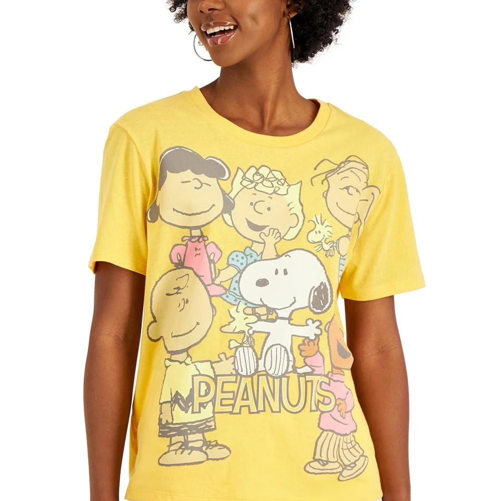 商品Love Tribe|Juniors' Peanuts Group Graphic T-Shirt,价格¥77,第2张图片详细描述