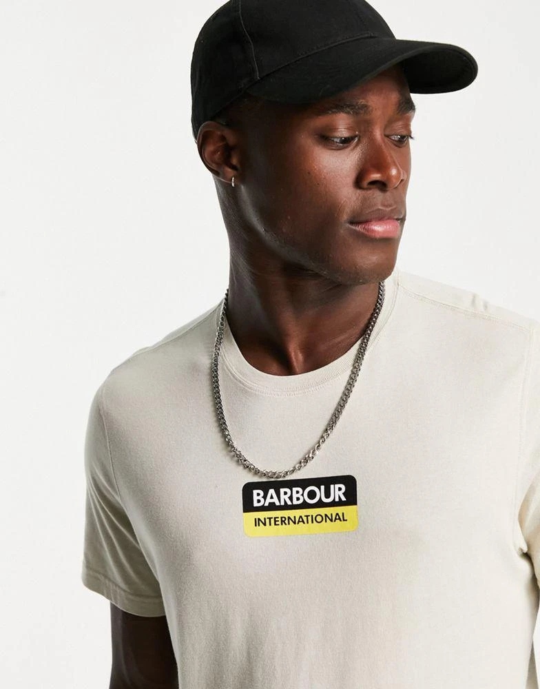 商品Barbour|Barbour International logo t-shirt in beige,价格¥231,第4张图片详细描述