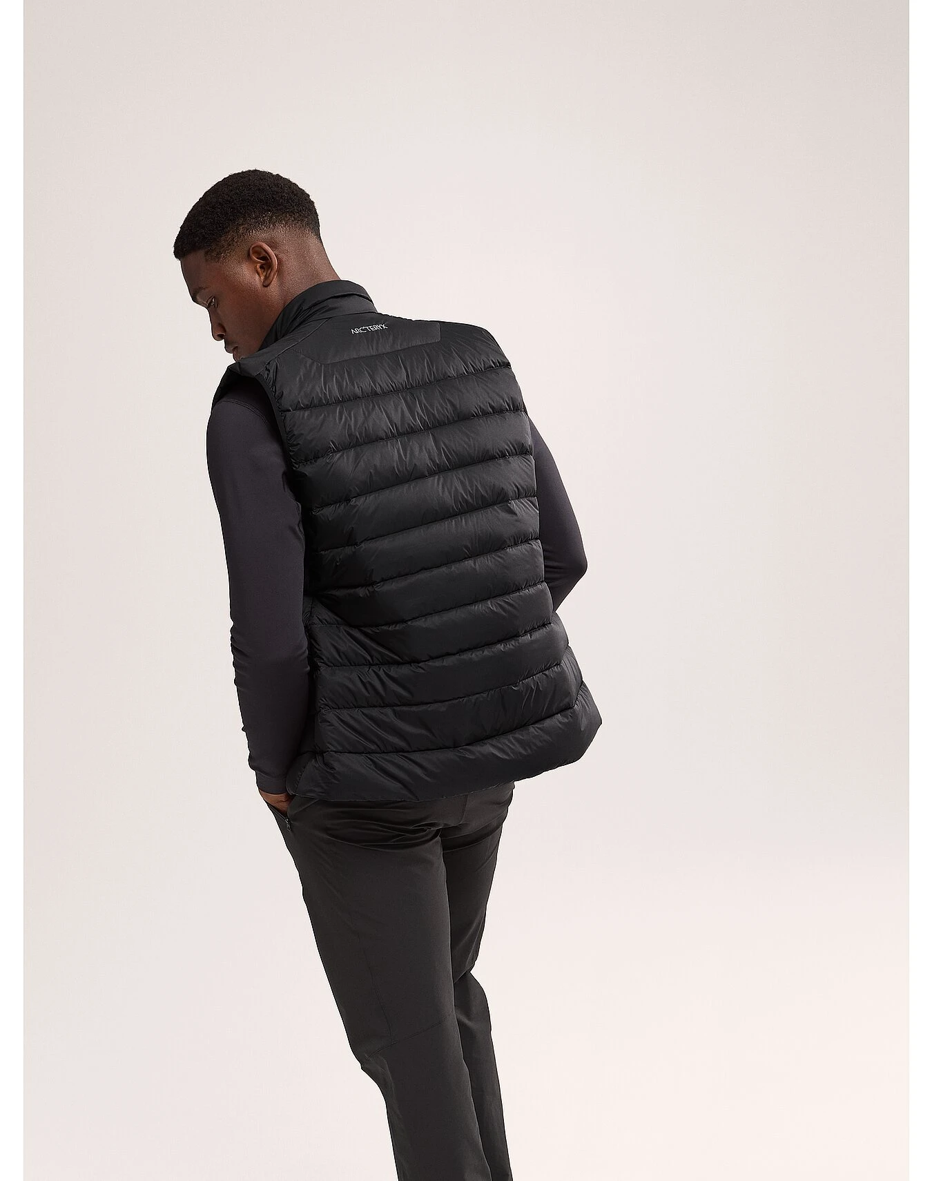 商品【商品预售7天】 Arc'teryx|Arc'teryx 男士户外软壳衣 X000007455BLACK 黑色,价格¥2717 描述