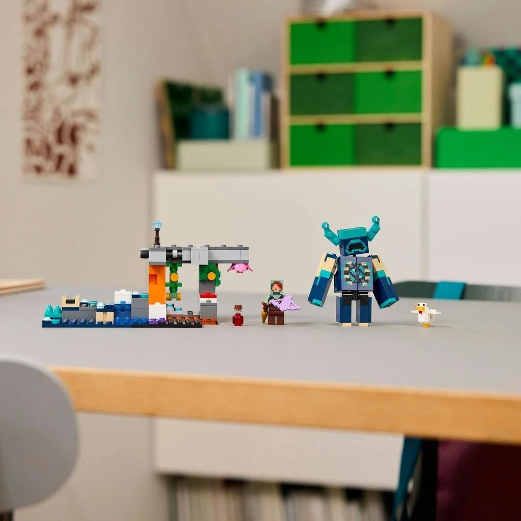 商品LEGO® Minecraft® The Warden Encounter Collectible Video Game Merch 21274,价格¥224,第5张图片详细描述