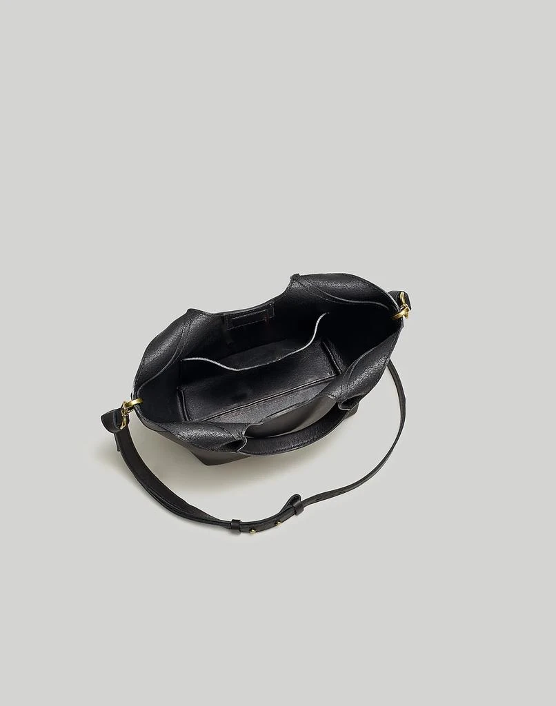 商品Madewell|The Mini Sydney Cutout Tote in Leather,价格¥734,第2张图片详细描述