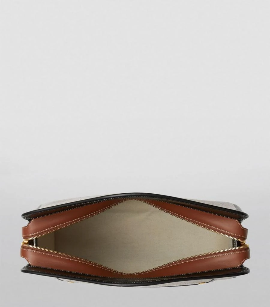 商品Burberry|Medium Horseferry Pocket Top-Handle Bag,价格¥15146,第4张图片详细描述